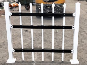 锌钢围栏定制哪个厂家产品性价比高？