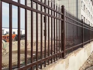 围墙护栏使用寿命